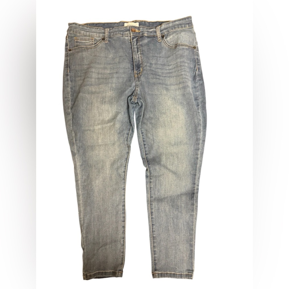CROWN & IVY skinny jeans for women size 18